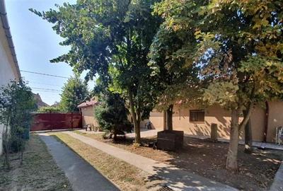 Casă individuală cu 10 camere cu Canalizare în Aradul Nou - 3