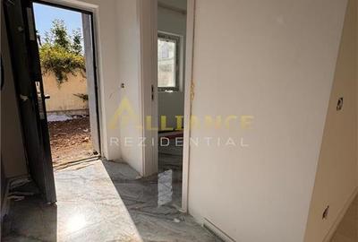 Duplex cu 3 camere cu Canalizare în Central - 8