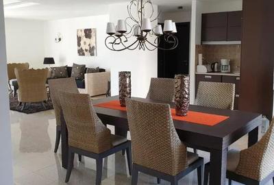 Apartament cu 3 camere decomandat în Petrești - 1