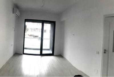 Apartament cu 2 camere decomandat în Traian - 3