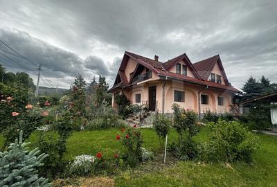 Pensiune turistica, zona Runcu - 2