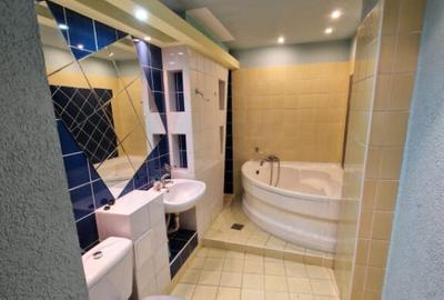 Apartament cu 4 camere decomandat în Traian - 13