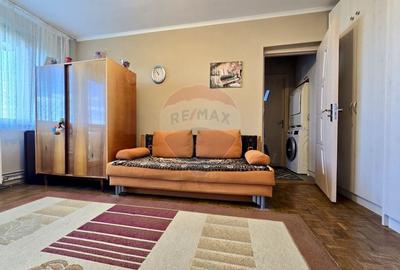 Apartament cu 2 camere semidecomandat, mobilat în Gheorgheni
