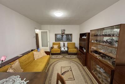 Apartament cu 3 camere decomandat, mobilat în Centrul Civic - 3