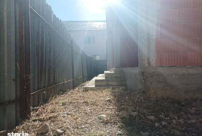 Casă cu 5 camere decomandat cu Teren 1063 Mp în Cornu - 7