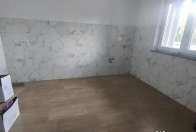 Casă cu 5 camere cu Teren 500 Mp în Rădăuți - 16