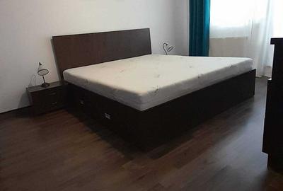 Apartament cu 3 camere decomandat în Rahova