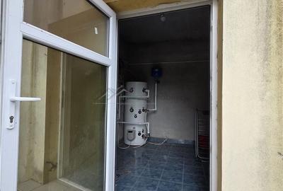 Casă cu 4 camere în Sânmartin