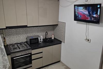 Garsonieră decomandată în Central