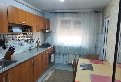 Apartament cu 2 camere semidecomandat în Găvana
