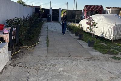 Casă cu 3 camere cu Teren 333 Mp în Central - 1