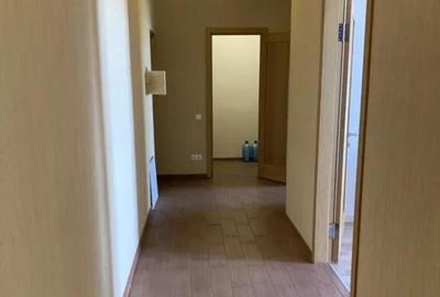 3 Camere zona Crangasi - 11