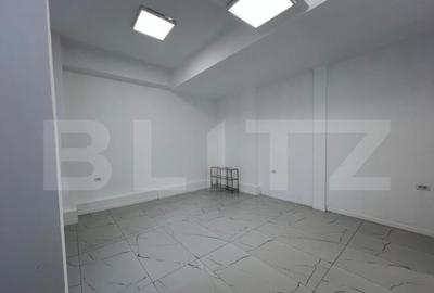 Spațiu comercial, de 27 mp, în George Enescu - 2