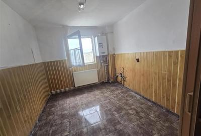 Apartament cu 2 camere semidecomandat în Central - 12