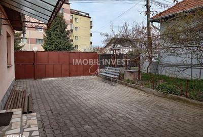Casă cu 3 camere în Cetate - 6