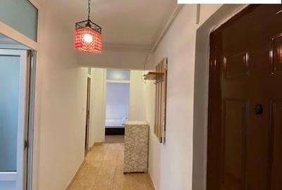 Apartament 2 camere, etaj 3, central, 300 euro/lunar. - 3