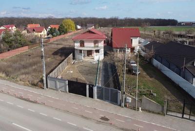 Duplex cu 4 camere în Petrești