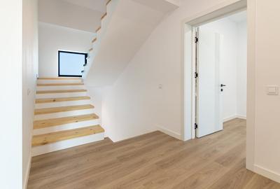 Casă individuală cu 5 camere cu Garaj în Corbu - 50