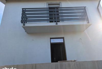 Casă cu 4 camere cu Teren 270 Mp în Livada - 7