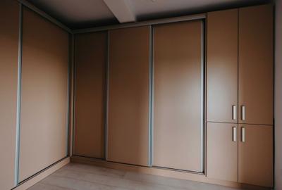 Apartament cu 3 camere decomandat în Bârzești - 5