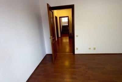 Casă cu 5 camere în Dorobanți - 6