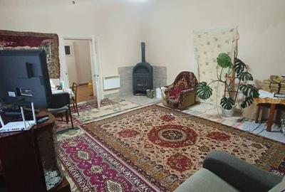 Casă cu 3 camere cu Teren 500 Mp în Central - 11