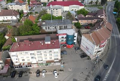 Garsonieră decomandată în Central - 1