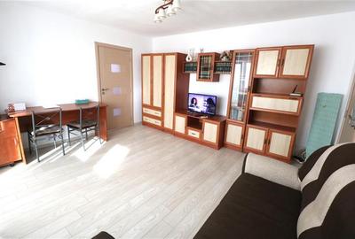Apartament cu 2 camere semidecomandat, mobilat în Aradului
