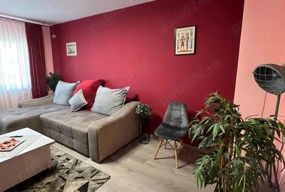 Vand apartament 2 camere, zona Trocadero Constan?a - 1