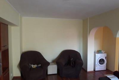 Apartament 2 Camere Semidecomandat Aparatorii Patriei - 1