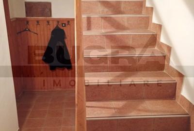Casă cu 3 camere cu Canalizare în Dâmbul Rotund - 2