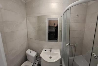 Garsonieră decomandată în Central - 2