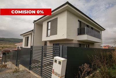 Duplex cu 6 camere cu Canalizare în Chinteni - 1
