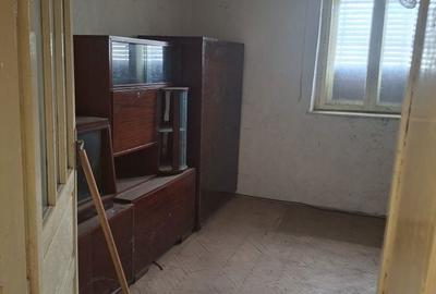 Casă cu 4 camere în Iratoșu - 4