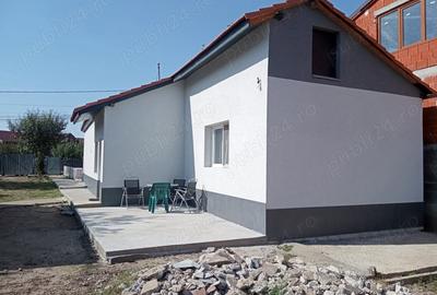 Casă cu 3 camere în Borș - 6