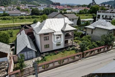 Pensiune si Casa Ultracentral | Gura Humorului | Arinis | Bucovina - 14