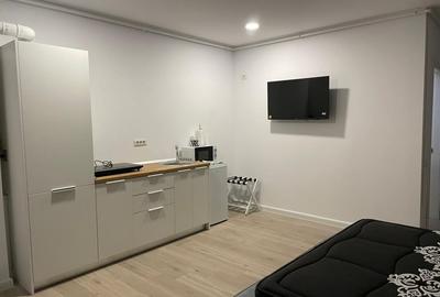 STUDIO | MAMAIA NORD | LA CHEIE | COMISION 0 - 1