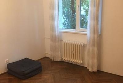 Apartament cu 4 camere semidecomandat, mobilat în Titan - 5