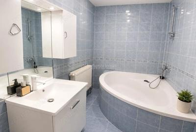 Apartament cu 4 camere decomandat în Central - 2