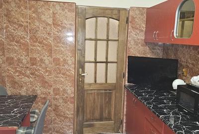 Apartament cu 3 camere decomandat în Central - 4