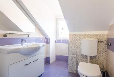 Apartament cu 3 camere în Central - 14