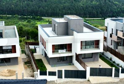 Casa tip duplex, 4 camere, 3 bai, 137 mp, 2 parcari, aproape de Vivo! Casa tip duplex, 4 camere, 3 bai, 137 mp, 2 parcari, aproape de Vivo! - 3