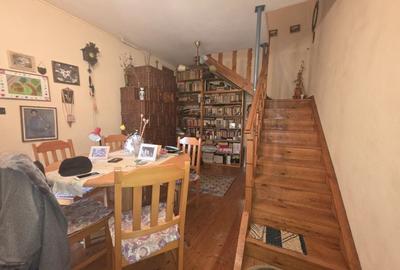 Casa vacanta zona colinara la 5 minute de municipiul Targoviste - 14