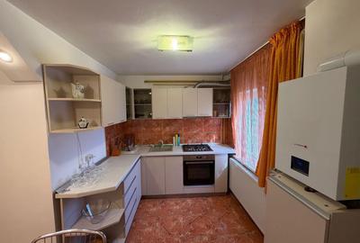 Garsonieră decomandată în Central - 7