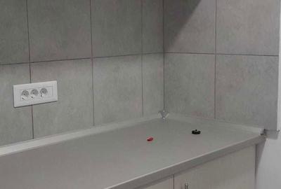 Garsonieră decomandată în Traian - 2