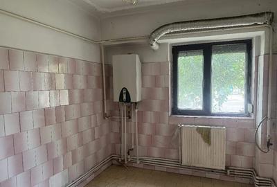 Apartament cu 3 camere decomandat în Nicolae Titulescu - 12