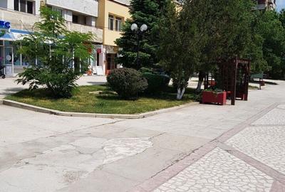 Spațiu comercial, de 83 mp, în Libertății - 1