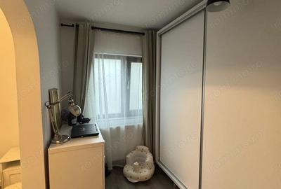 Apartament cu 4 camere decomandat în Peneș Curcanul - 9