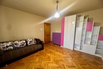 CC/909 De inchiriat apartament cu 3 camere in Tg Mure? - 7 Noiembrie - 1