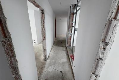 Apartament cu 4 camere semidecomandat în Aviației - 8